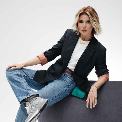 Gülben Ergen Diskografi - Tüm Albümleri (İNDİR) Gülben Ergen Diskografi - Tüm Albümleri (İNDİR)