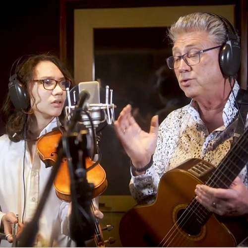 Paul Dwyer & Eren Joseph Dwyer Yeni Çanakkale Türküsü Şarkısını İndir