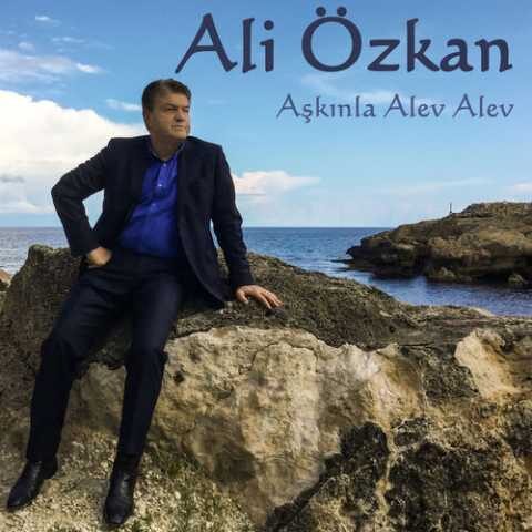 Ali Özkan'dan Unutulmaz Ezgiler: - En İyi Şarkılar İndir! (2025) Full Albüm İndir