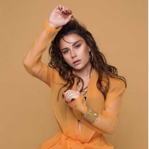 Merve Özbey - Seçme Eserleri (En İyileri) (2025) Full Albüm İndir Merve Özbey - Seçme Eserleri (En İyileri) (2025) Full Albüm İndir