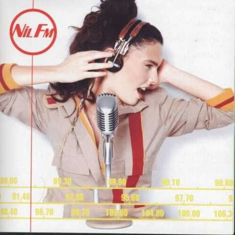 Nil Karaibrahimgil - Nil FM (2004) Full Albüm İndir Nil Karaibrahimgil - Nil FM (2004) Full Albüm İndir