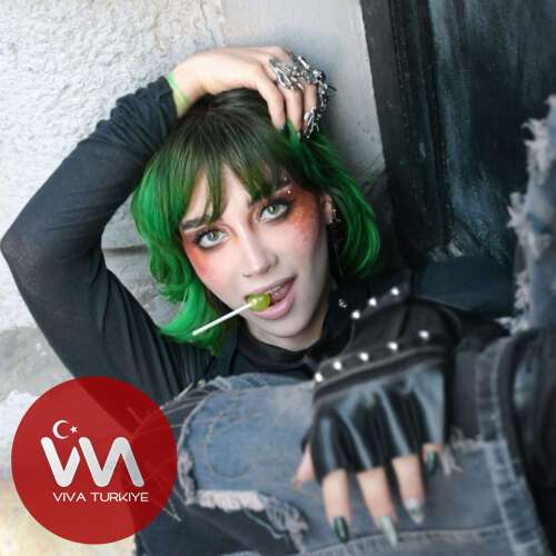 Venus – Barlarda Öpersin Birini (2026) Mp3 İndir 8 venus barlarda opersin birini
