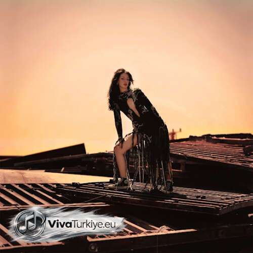 Rana Türkyılmaz Yeni Yar Bana Varmadı Şarkısını Mp3 İndir Rana Türkyılmaz Yeni Yar Bana Varmadı Şarkısını Mp3 İndir