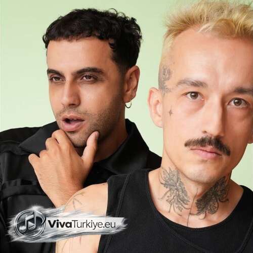 KÖFN Yeni Yine Bana Var Şarkısını Mp3 İndir KÖFN Yeni Yine Bana Var Şarkısını Mp3 İndir