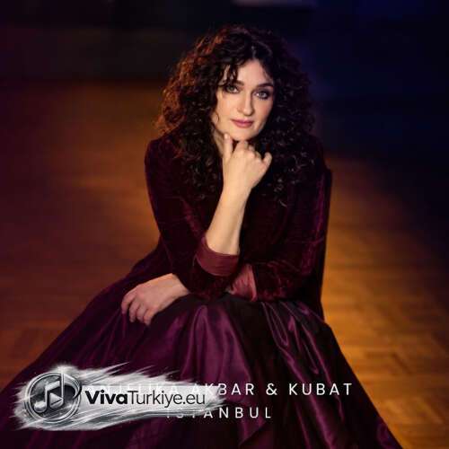 Anjelika Akbar, Kubat Yeni İstanbul Şarkısını Mp3 İndir